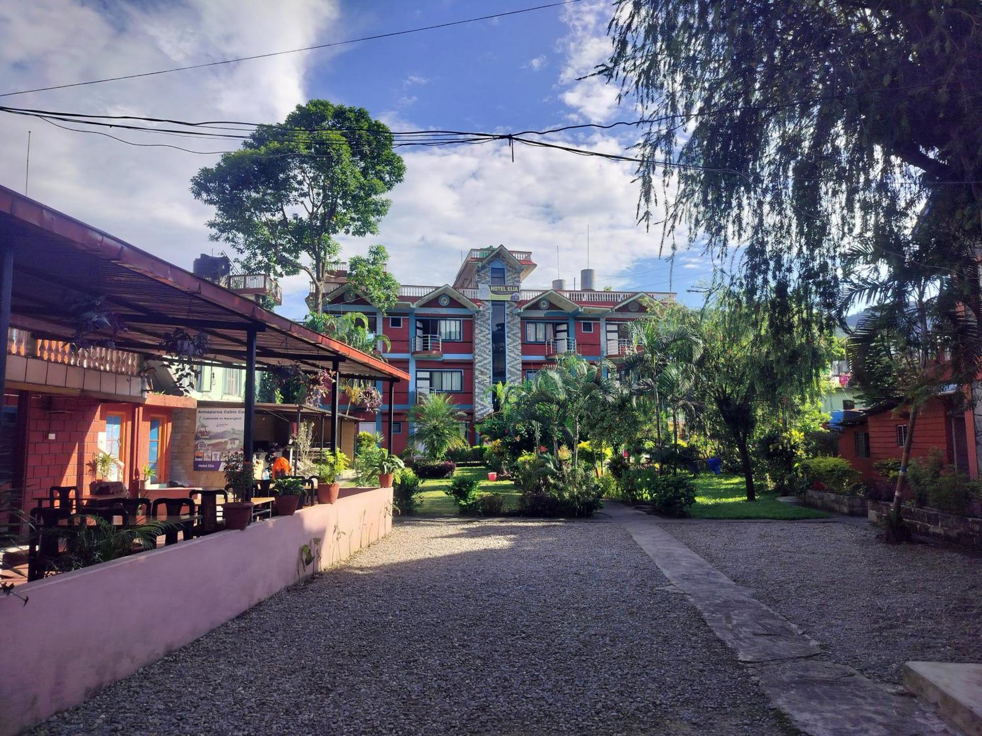 Hotel New Elia Pokhara Exterior photo